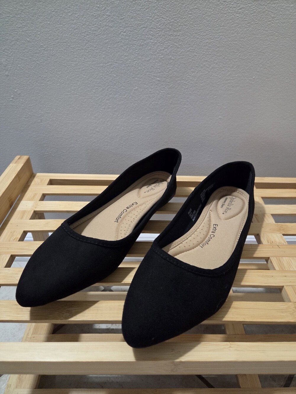 Ophelia Roe Phoebe Black Pointed Toe Flats Size 8 Memory Foam